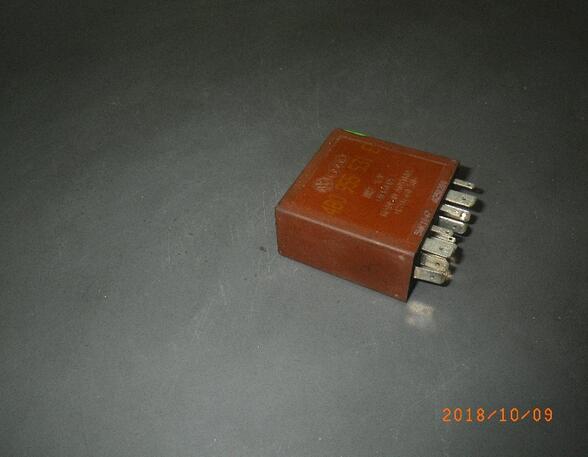 Wash Wipe Interval Relay AUDI A4 (8D2, B5)