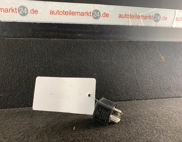 Wash Wipe Interval Relay VW Golf IV (1J1)