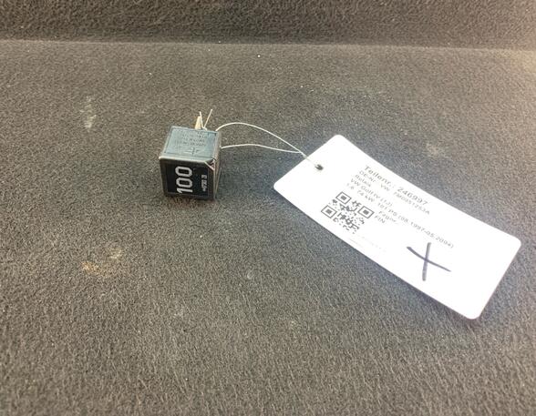 Wash Wipe Interval Relay VW Golf IV (1J1)