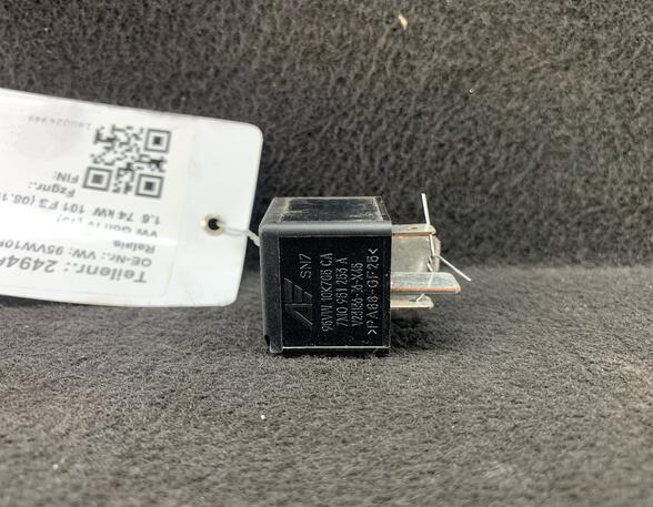 Wash Wipe Interval Relay VW Golf IV (1J1)