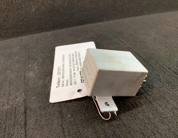 Wash Wipe Interval Relay MERCEDES-BENZ 124 T-Model (S124)