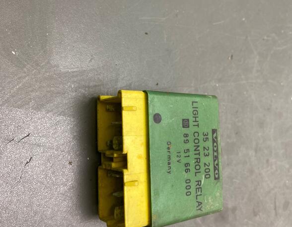 Wash Wipe Interval Relay VOLVO V70 I (875, 876)