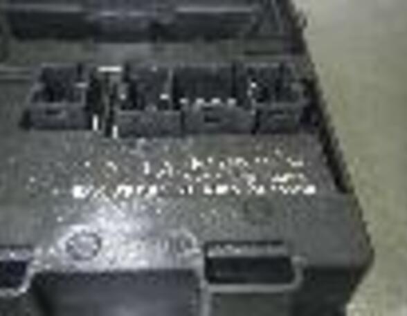 Central Locking System Control Unit VW Golf V (1K1)