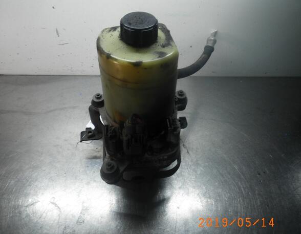 Power steering pump FORD Focus II Turnier (DA, DS, FFS)