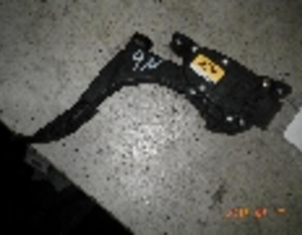 Accelerator pedal VW Polo (9N)