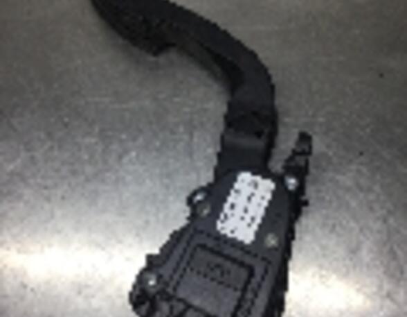 Accelerator pedal RENAULT Twingo II (CN0)