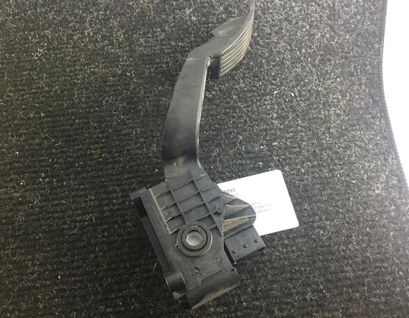 Accelerator pedal OPEL Corsa D (S07)