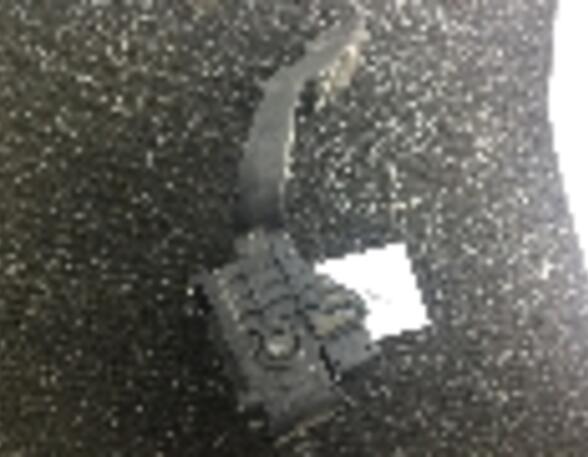 Accelerator pedal OPEL Corsa D (S07)