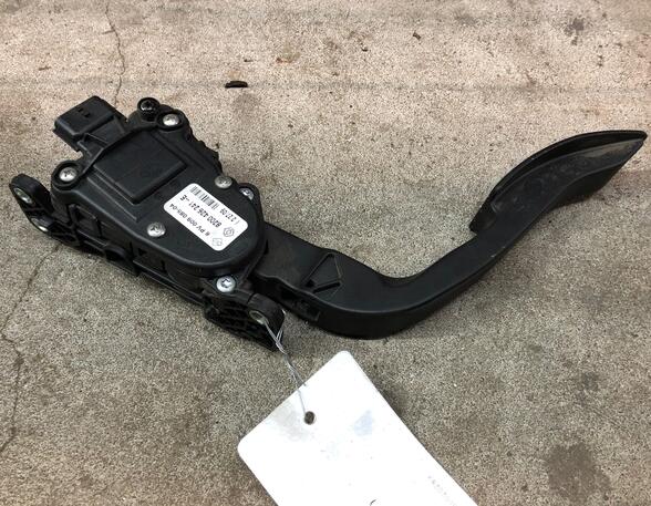 Accelerator pedal RENAULT Twingo II (CN0)