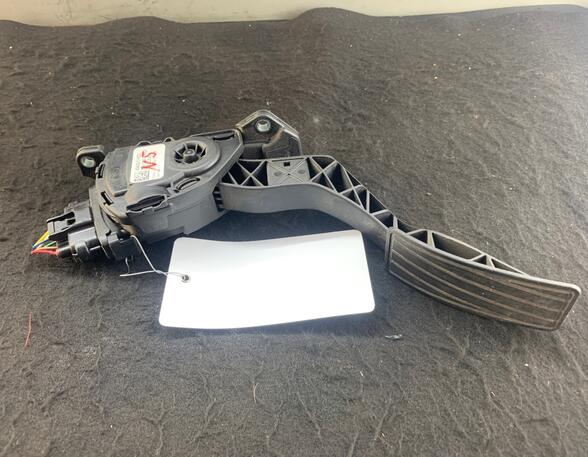 Accelerator pedal SUZUKI SWIFT III (MZ, EZ)