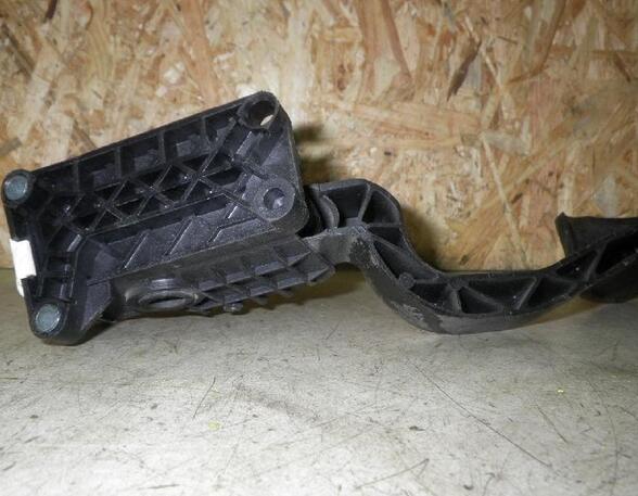 Accelerator pedal OPEL CORSA D (S07)