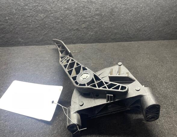 Accelerator pedal OPEL ASTRA H (A04)