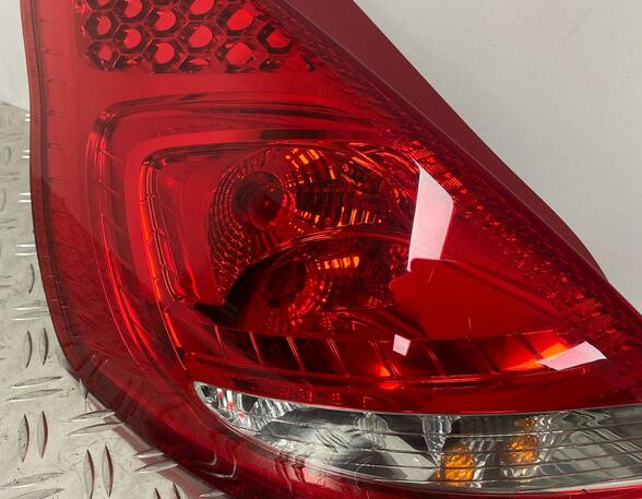 Combination Rearlight FORD FIESTA VI (CB1, CCN)