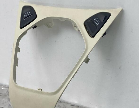 Gear Shift Surround Switch Panel FORD KA (RU8)