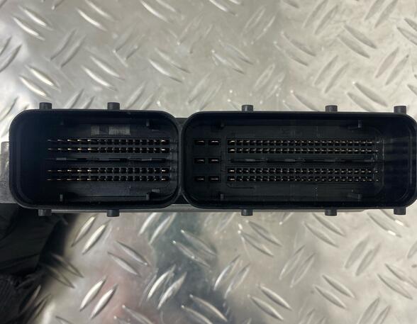 Control unit for engine SEAT IBIZA V (KJ1, KJG)