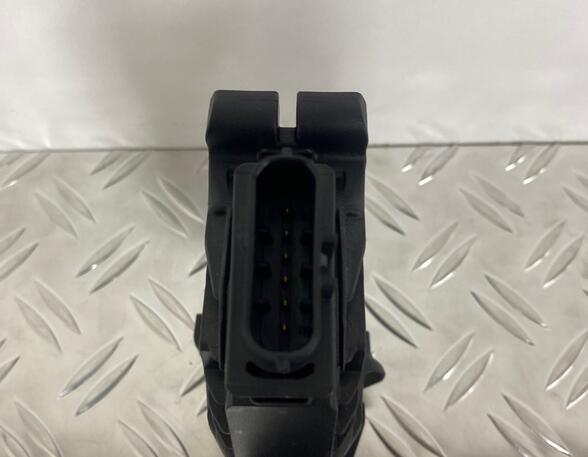 Accelerator pedal VW Golf VII (5G1, BE1, BE2, BQ1)