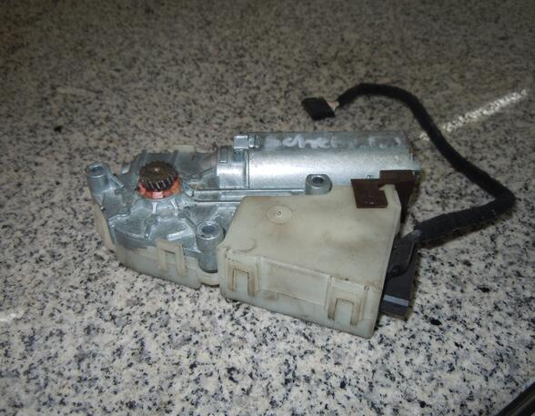 Motor schuifdak VW Passat (3B3)