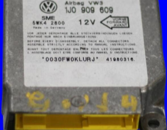 Airbag Control Unit VW Golf IV (1J1)