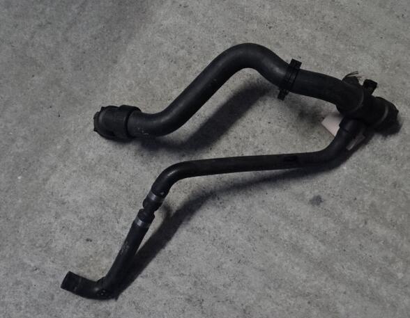 Radiator Hose VW Passat (3B3) 8D0121049A