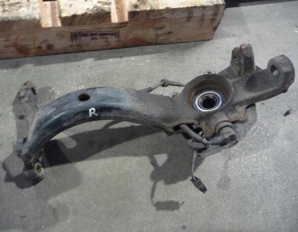 Stub Axle AUDI A4 (8D2, B5)