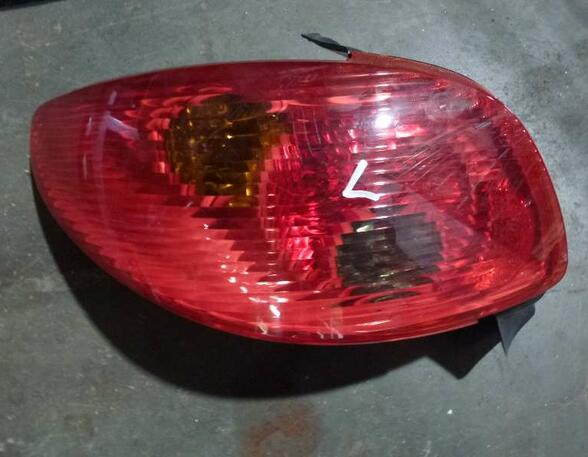 Combination Rearlight PEUGEOT 206 Schrägheck (2A/C)