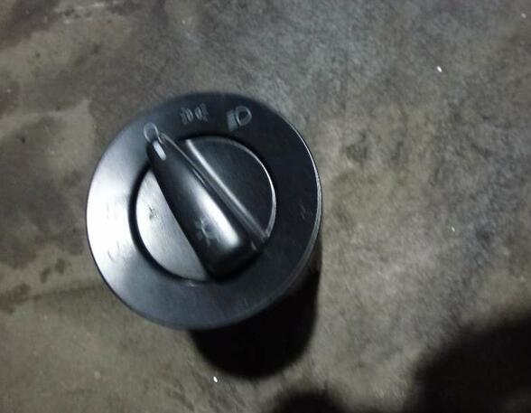 Headlight Light Switch VW POLO (6N2)