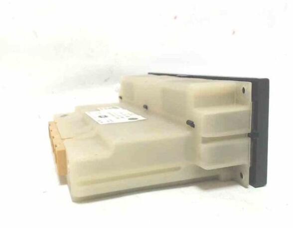 Heating & Ventilation Control Assembly VW PASSAT Variant (3B5)