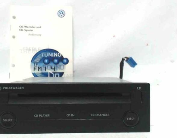 CD-Wechsler CD Player 2209497 VW PASSAT VARIANT (3B6) 2.0 85 KW