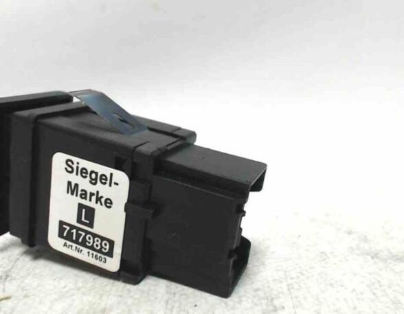 Hazard Warning Light Switch VW Polo (9N)