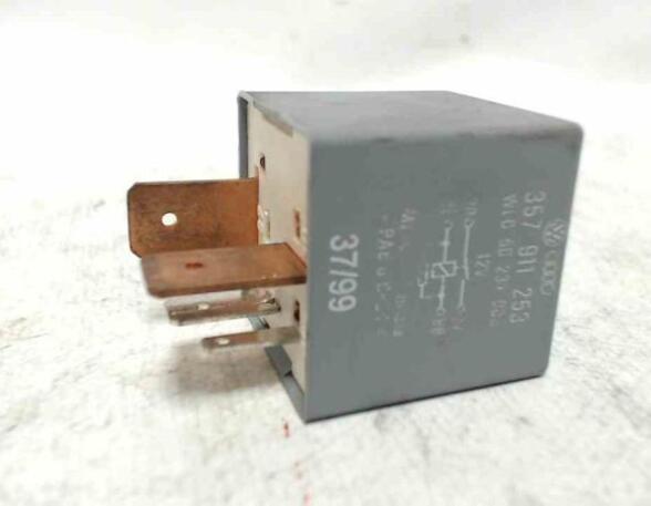 Wash Wipe Interval Relay VW Bora (1J2)