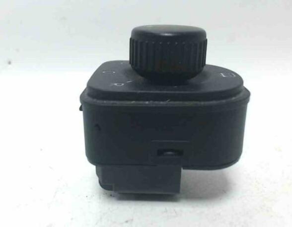 Mirror adjuster switch VW Golf V (1K1)