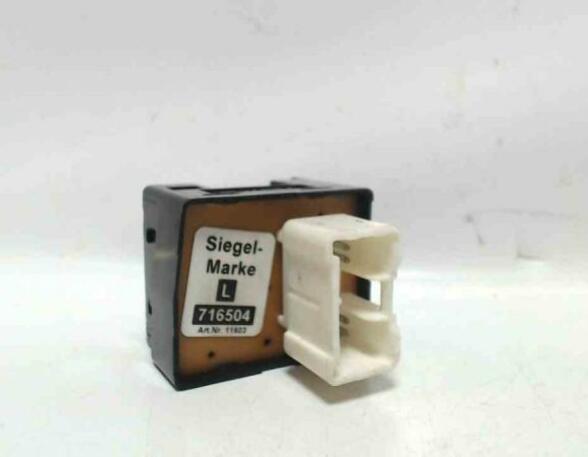 Mirror adjuster switch TOYOTA Yaris (NCP1, NLP1, SCP1)