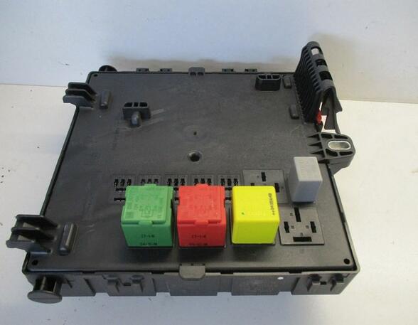 Fuse Box OPEL Vectra C CC (--)