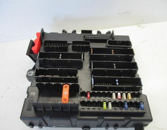 Fuse Box OPEL Vectra C CC (--)