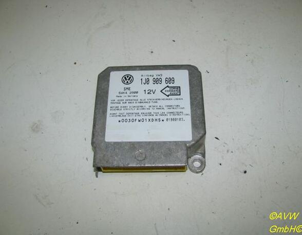 Airbag Control Unit VW Golf IV (1J1)