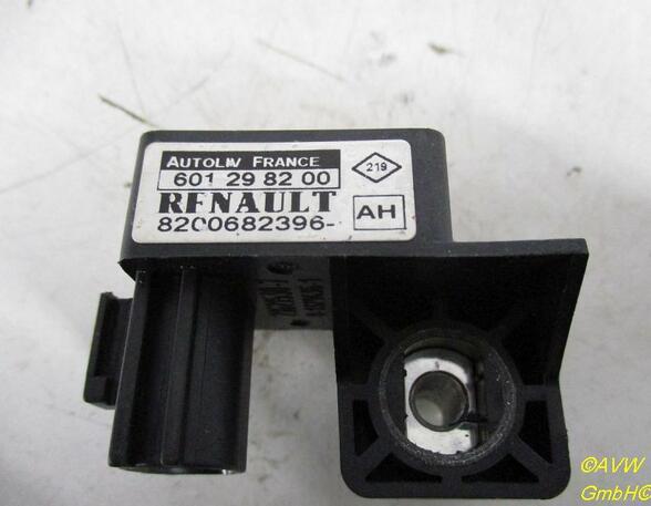 Aufprallsensor Crashsensor  RENAULT MEGANE II KOMBI (KM0/1_) 1.6 16V 82 KW