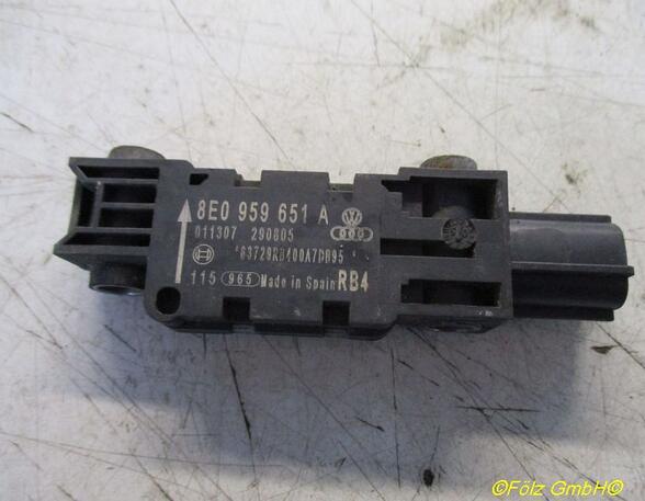 Control unit for Airbag AUDI A3 (8P1), AUDI A3 Sportback (8PA)