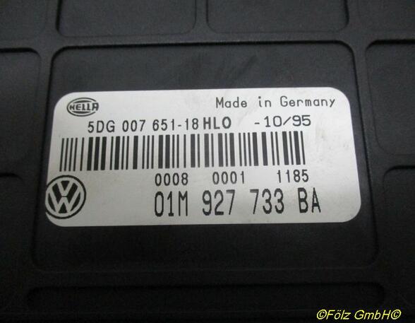 Automatic Transmission Control Unit VW Golf III Cabriolet (1E7)