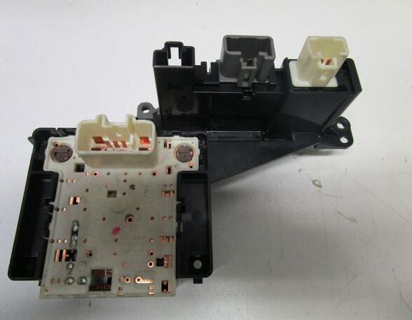 Heating & Ventilation Control Assembly TOYOTA YARIS (_P1_)