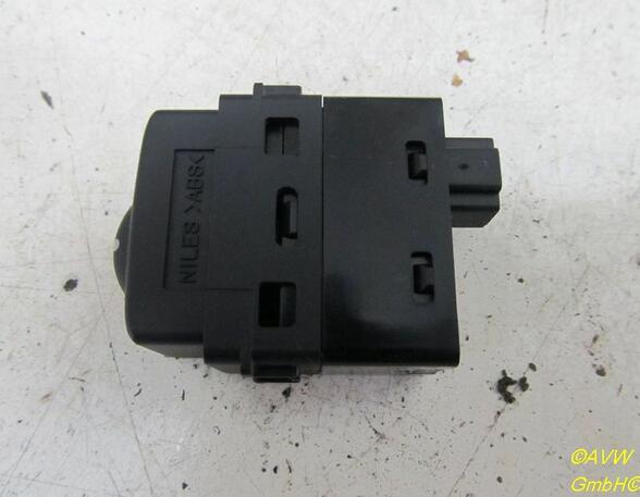 Headlight Height Adjustment Switch NISSAN Micra III (K12)