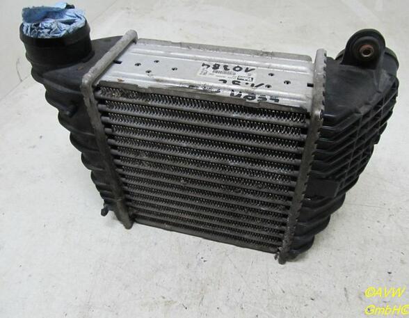 Intercooler SEAT Leon (1M1)