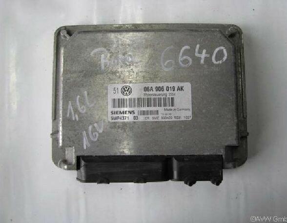 Engine Management Control Unit VW Bora (1J2)