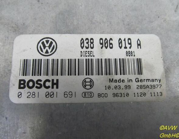 Regeleenheid motoregeling VW Passat Variant (3B5)