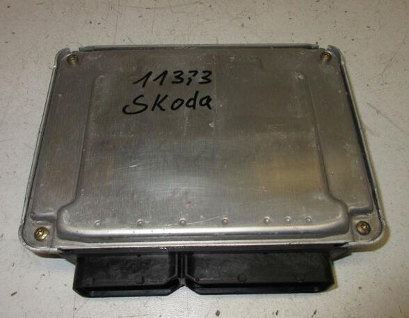 Engine Management Control Unit SKODA Octavia I Combi (1U5)