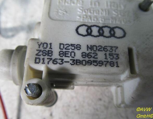 Central Locking System Control AUDI A4 Avant (8E5, B6)