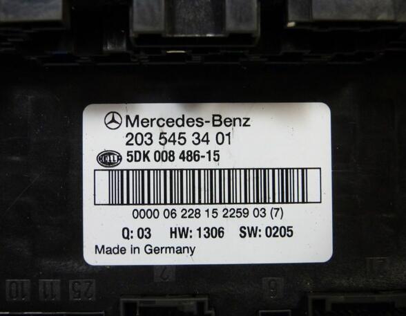 Fuse Box MERCEDES-BENZ C-Klasse (W203)