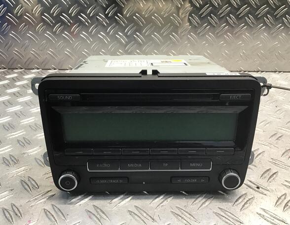 666667 Radio VW Touran (1T3) 1K0035186AA