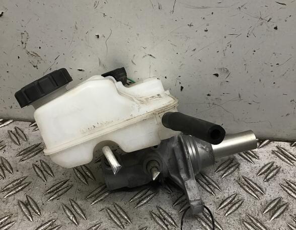 Brake Master Cylinder RENAULT TWINGO III (BCM_, BCA_)