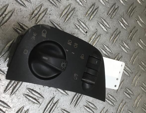 Headlight Light Switch SEAT Ibiza III (6L1)