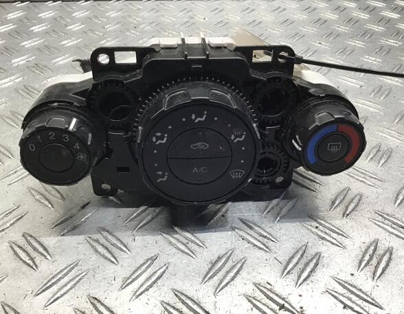 Air Conditioning Control Unit FORD FIESTA VI (CB1, CCN)